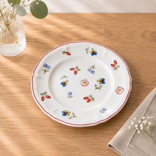 Petite Fleur - tanier na chlieb/maslo 17 cm od Villeroy & Boch