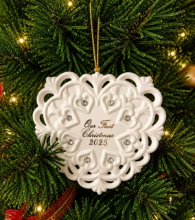 Christmas Classics - závesná ozdoba, srdiečko 2025  od Villeroy & Boch