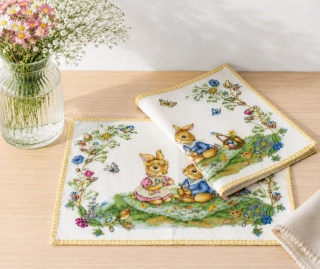 Spring Fantasy - gobelínové prestieranie Piknik  32 x 48 cm  od Villeroy & Boch