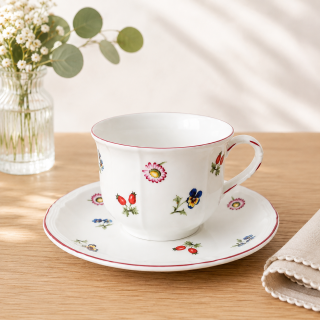 Petite Fleur - raňajková šálka 0,35 l s podšálkou od Villeroy & Boch