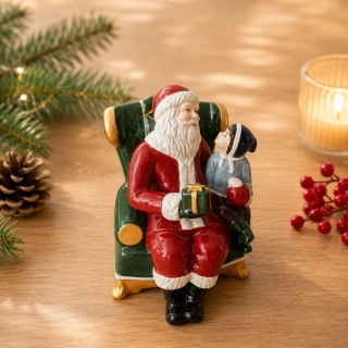  Christmas Toys  - hracia skrinka  Santa Claus na kresle od Villeroy & Boch